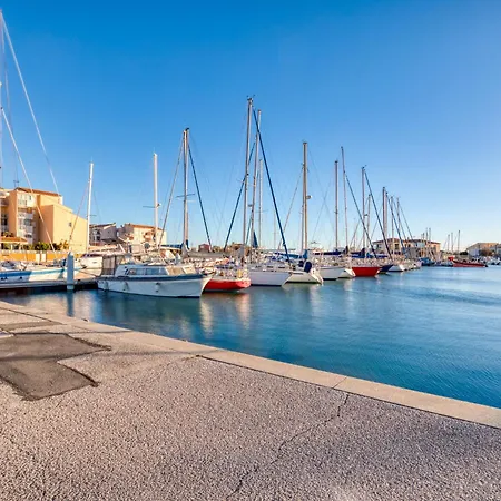 Vue Au Dessus De La Marina